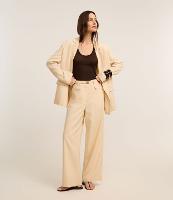 Calça Wide Leg Cintura Alta com Linho e Cinto Elástico - 2