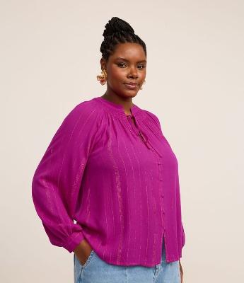 Blusa Bata em Chalis com Fios Metalizados Curve & Plus Size