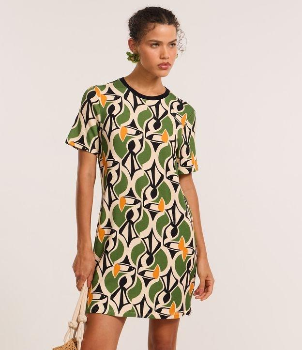 Vestido Curto T-shirt em Viscose com Estampa Geométrica - 3
