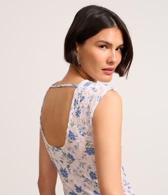 Body em Anarruga com Estampa Floral Liberty e Franzido Lateral