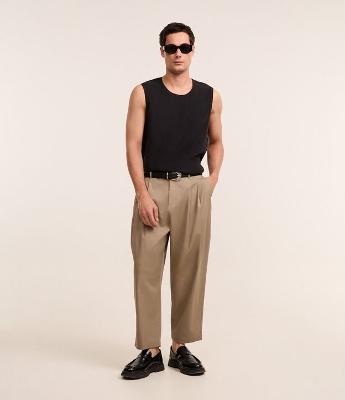 Calça Japonique em Algodão Alfaiada com Efeito Acetinado