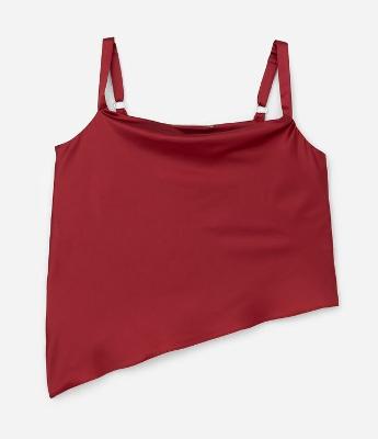 Regata em Cetim com Decote Degagê e Barra Assimétrica Curve & Plus Size