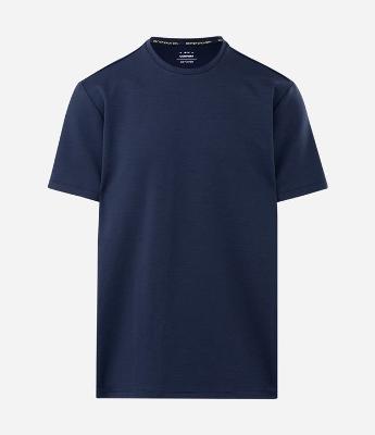 Camiseta Comfort Esportiva em Malha Tecnológica com Tecnologia Dry