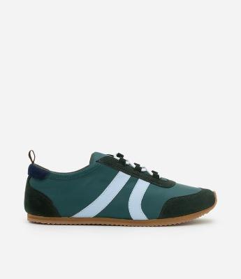 Tênis Chuteira Sneakerina com Recortes Contrastantes