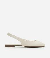 Sapatilha com Bico Fino e Tira com Elástico - 1