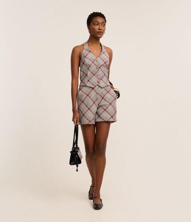 Bermuda Reta Alfaiataria com Estampa Xadrez - 1