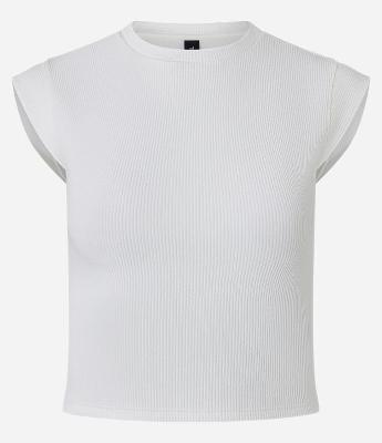 Blusa Canelada com Cava Diferenciada