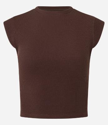Blusa Canelada com Cava Diferenciada