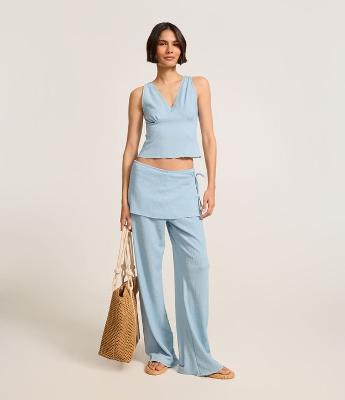 Calça Reta em Anarruga Cintura Alta com Pala Sobreposta e Amarração