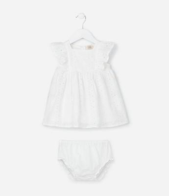 Vestido Infantil em Broderie com Babado e Calcinha - Tam 3 a 18 meses