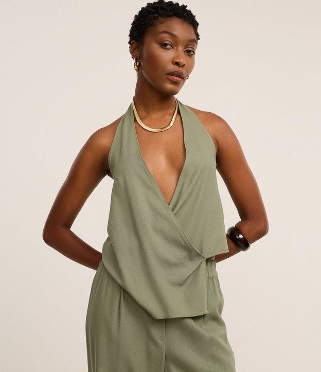 Blusa Frente Única Transpassada em Viscolinho - 1