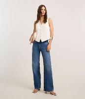 Calça Reta Comfort Cintura Alta em Jeans com Bolsos - 2