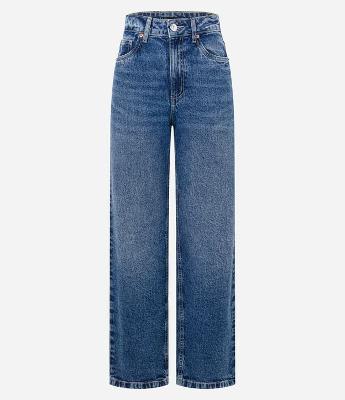 Calça Reta Comfort Cintura Alta em Jeans com Bolsos
