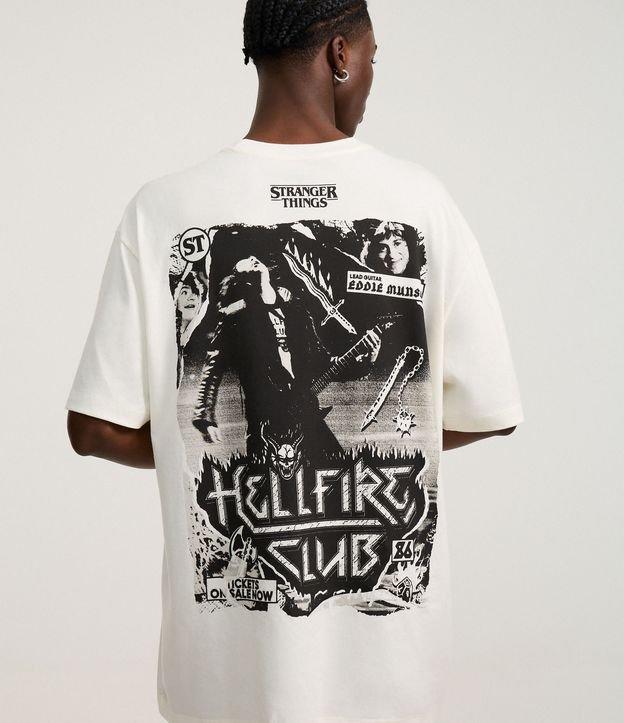 Camiseta Relaxed em Algodão com Estampa e Lettering Stranger Things - 2