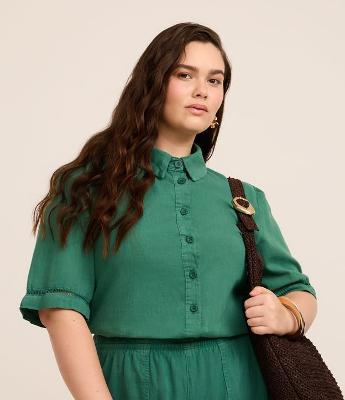 Camisa em Sarja Leve com Detalhe de Entremeios Curve & Plus Size