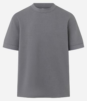 Camiseta Oversize em Moletinho com Cava Deslocada