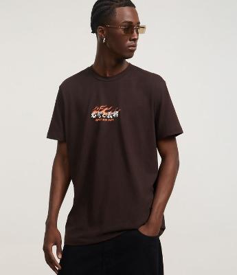 Camiseta em Algodão com Estampa Frente e Costas Honor and Duty