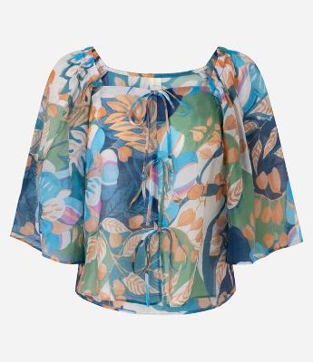 Blusa em Chiffon com Manga Ampla e Estampa Folhagem