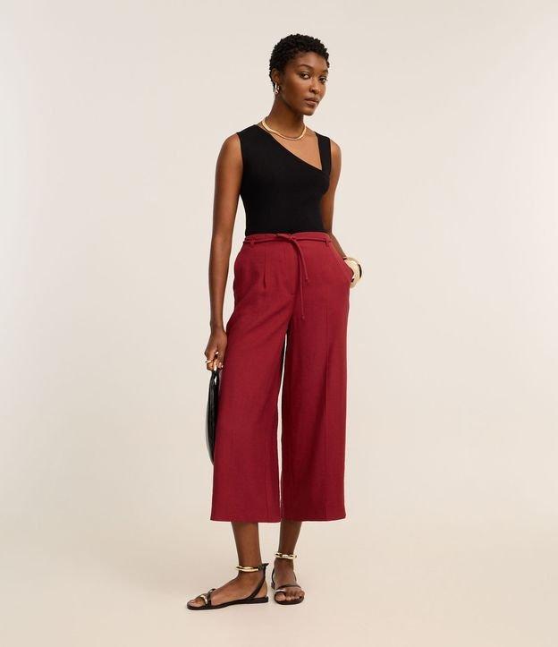 Calça Pantacourt com Corte Alfaiatado e Amarração - 2