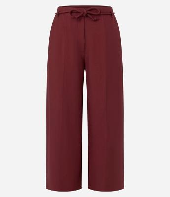 Calça Pantacourt com Corte Alfaiatado e Amarração