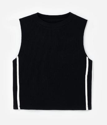 Regata Cropped Esportiva em Ribana com Listras Laterais Curve & Plus Size