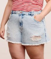 Short Boyfriend em Jeans com Puídos e Bordado de Guarda Sol Curve & Plus Size - 2