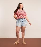Short Boyfriend em Jeans com Puídos e Bordado de Guarda Sol Curve & Plus Size - 3