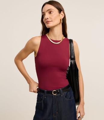Blusa em Poliamida com Gola Redonda