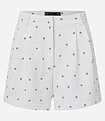 Bermuda Reta Alfaiatada em Piquet com Estampa Poá