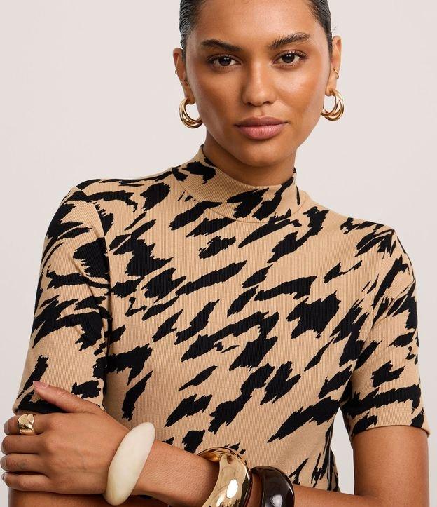 Blusa Canelada em Ribana com Estampa Tigre - 2