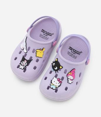 Sandália Babuche Infantil com Patch Hello Kitty e Amigos - Tam 28 a 35