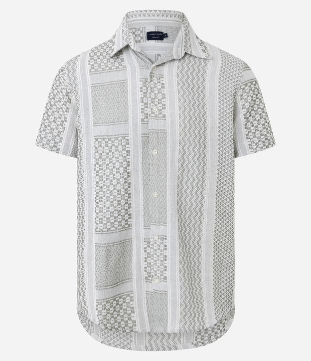 Camisa em Jacquard com Patchwork Geométrico em Tons Neutros - 1