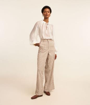 Calça Wide Leg em Sarja com Estampa Xadrez e Botão Forrado