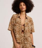 Camisa Texturizada em Renda com Cordas Aplicadas - 2