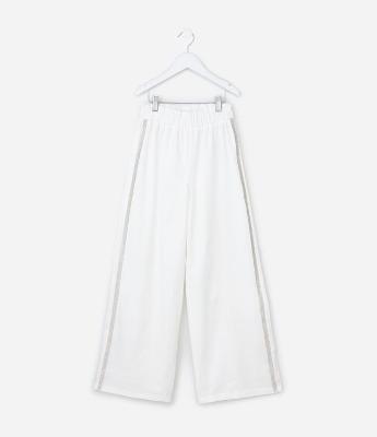 Calça Wide Leg Infantil em Sarja com Aplicação de Brilhos- Tam 5 a 14 Anos