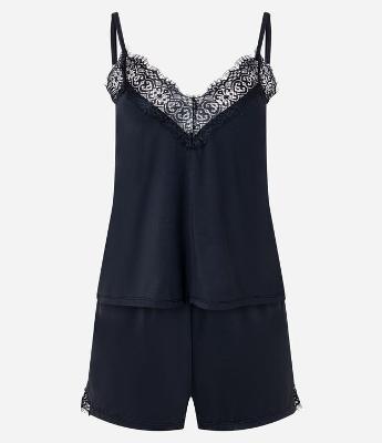 Pijama Short Doll em Microfibra com Aplicação de Renda