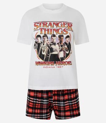 Pijama Short Doll em Algodão com Estampa Stranger Things e Short Estampado