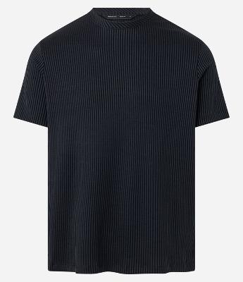 Camiseta Slim Canelada com Textura Vertical