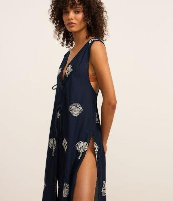 Saída de Praia Bata Alongada em Laise com Amarração Frontal