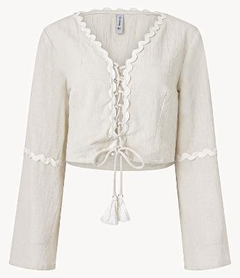 Blusa Cropped em Anarruga com Detalhes em Sianinha