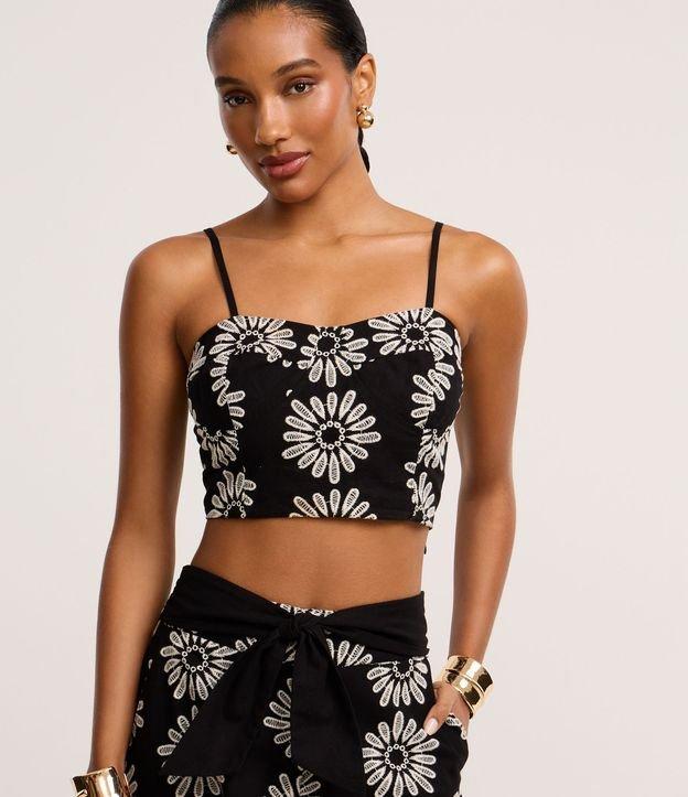 Blusa em Laise com Bordado Floral - 3