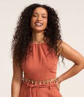 Blusa em Viscolinho com Decote Halter e Conchas - 2