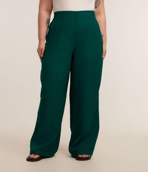 Calça Wide Leg Alfaiataria em Viscose Curve & Plus Size - 4