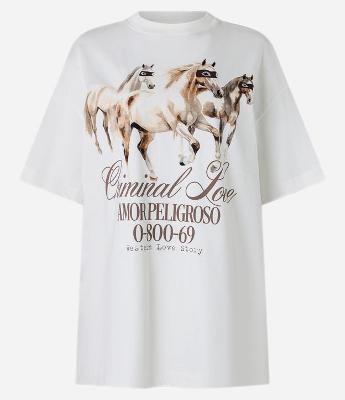 Camiseta Oversized em Algodão com Estampa Criminal Love Cavalos