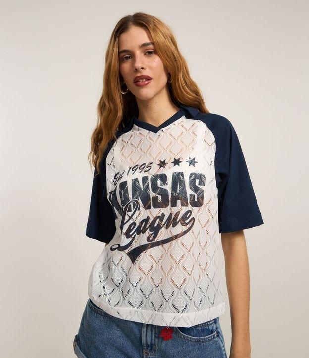 Camiseta College em Renda com Cava Rraglan e Estampa Kansas - 3