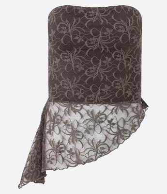 Blusa Tomara que Caia em Renda com Barra Assimétrica