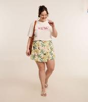 Short Saia em Viscolinho com Transpasse Frontal e Estampa Tropical Curve & Plus Size - 2