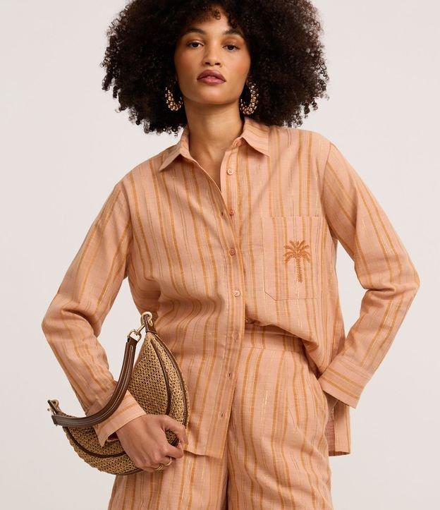 Camisa Listrada em Tricoline com Coqueiro Bordado no Bolso - 2