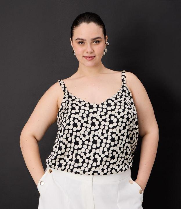 Regata em Crepe Acetinado Poá com Alça Larga Curve & Plus Size - 3
