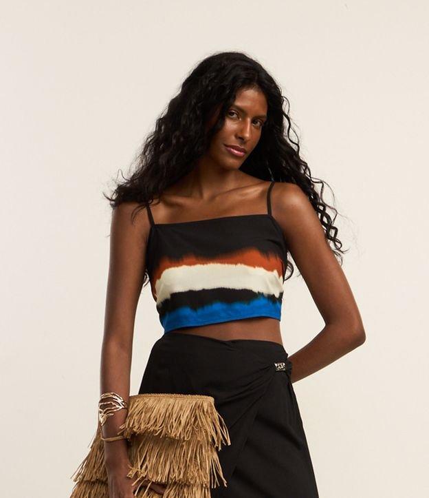 Saída de Praia Saia Transpassada em Viscose com Estampa Aquarelada - 2